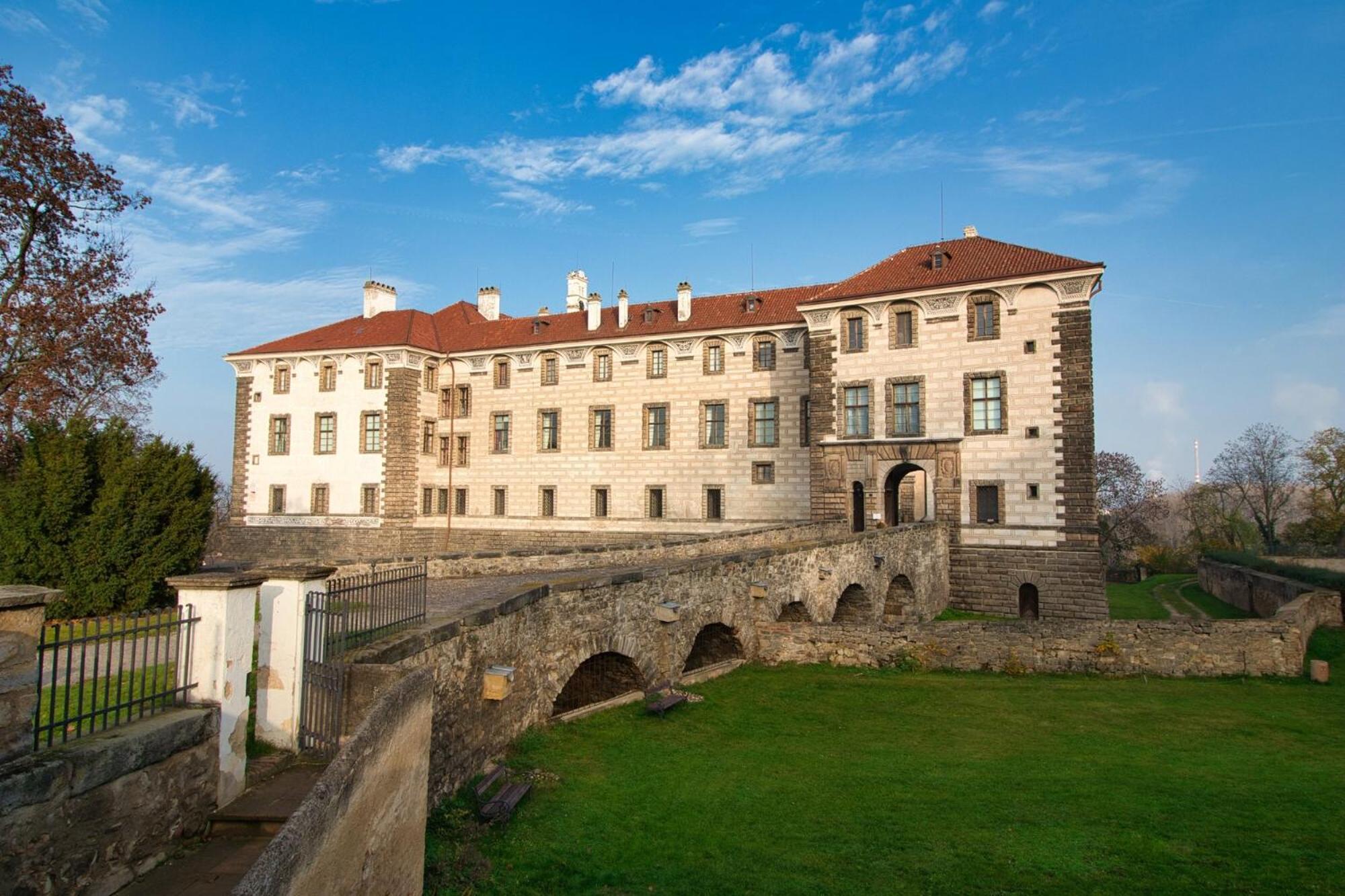 Villa Dum Ve Vrananech Mělník Esterno foto